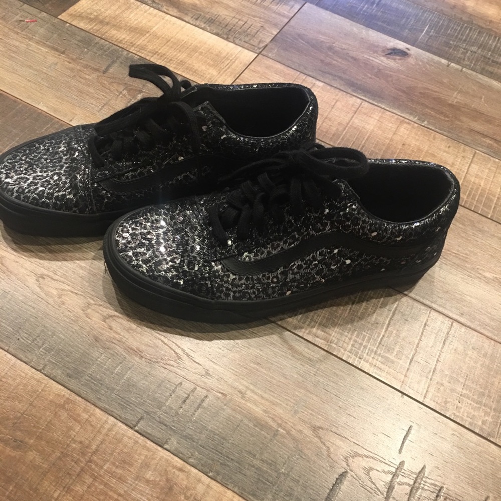 Vans Black and silver cheetah print, like new.